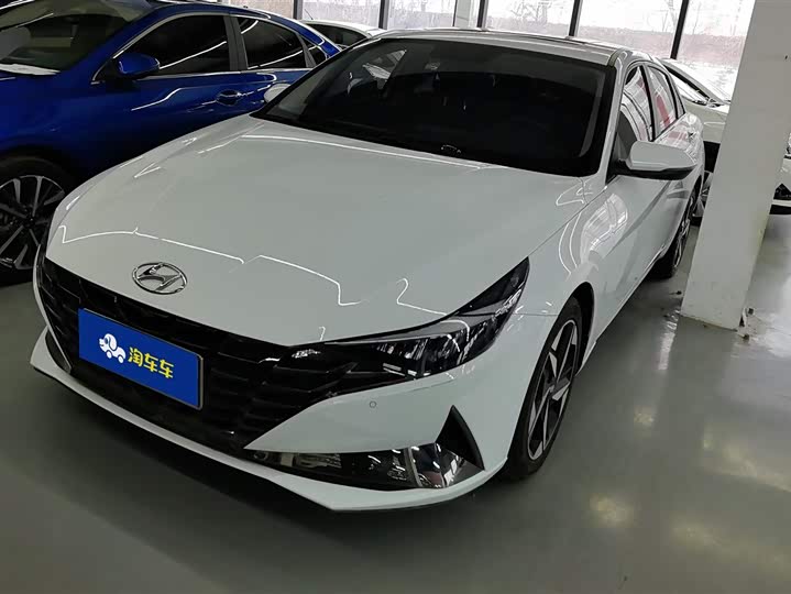 Elantra 2022 1.5L CVT GLX Elite Edition