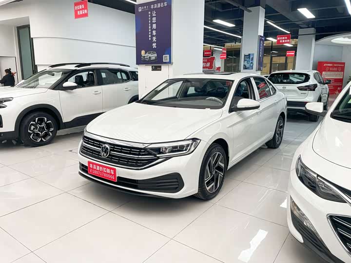 Sagitar 2025 facelift 300TSI DSG flyover version
