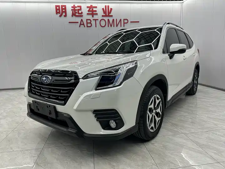 Forester 2022 2.0i AWD Deluxe Edition EyeSight