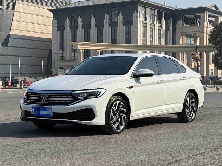 Sagitar 2025 300TSI DSG Super Edition