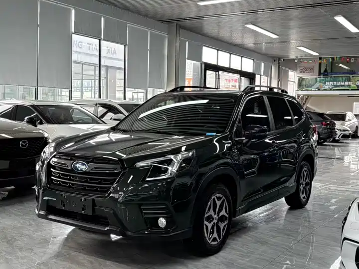 Forester 2022 2.0i AWD Deluxe Edition EyeSight