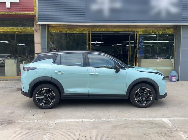 Lynk & Co 06 EP-M 2023, 910000 км, за 85000 CNY
