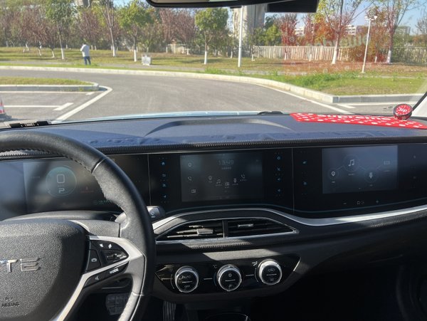 Changan Lumin 2019, 43700 км, за 42700 CNY - фото 12