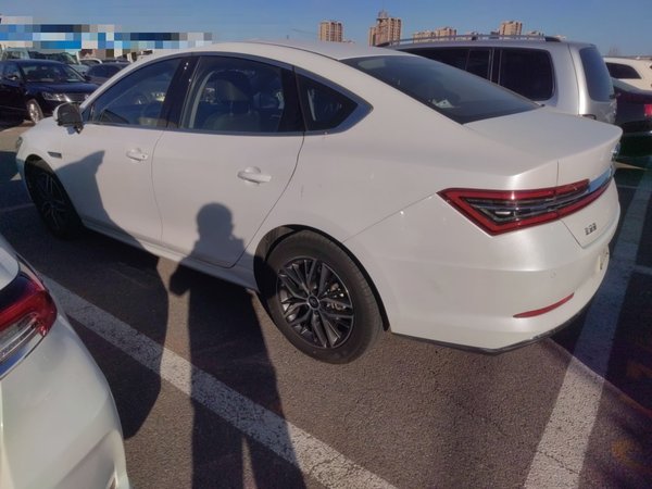 BYD Qin 2019, 54800 км, за 59100 CNY - фото 7