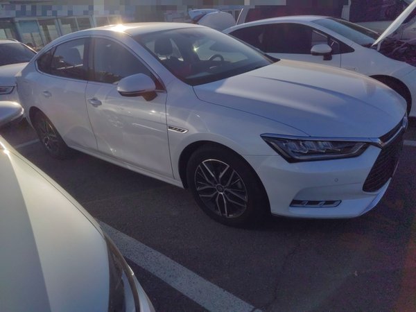 BYD Qin 2019, 54800 км, за 59100 CNY - фото 4