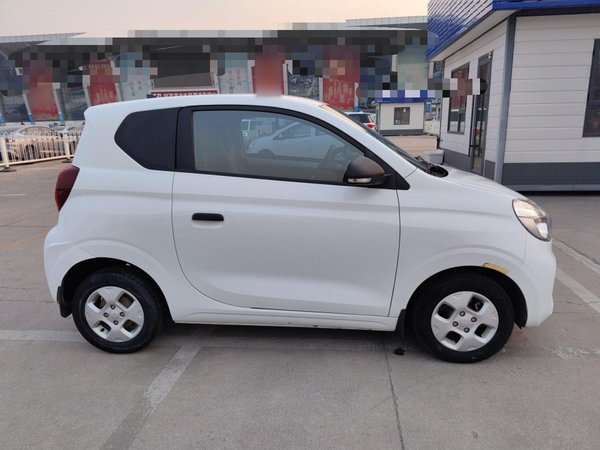Roewe Clewe Clever 2021, 39800 км, за 24100 CNY