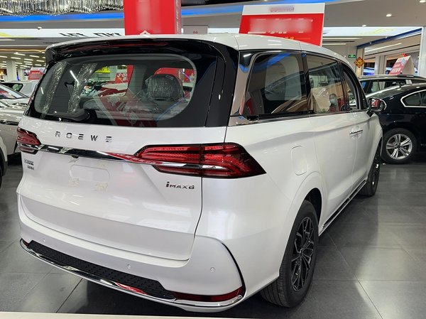 Roewe iMAX8 2024, 100 км, за 178000 CNY - фото 7