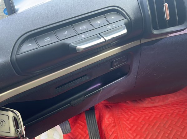 Baojun Kiwi EV 2022, 29300 км, за 30800 CNY - фото 13