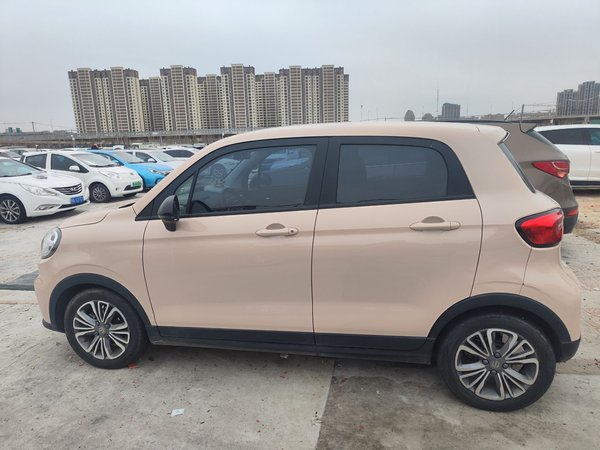 Leapmotor T03 2020, 42300 км, за 37200 CNY