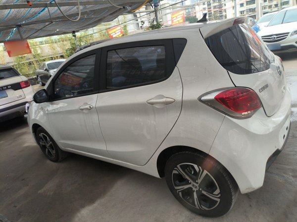 Changan Auchan Benben E-Star 2022, 14600 км, за 40900 CNY - фото 5