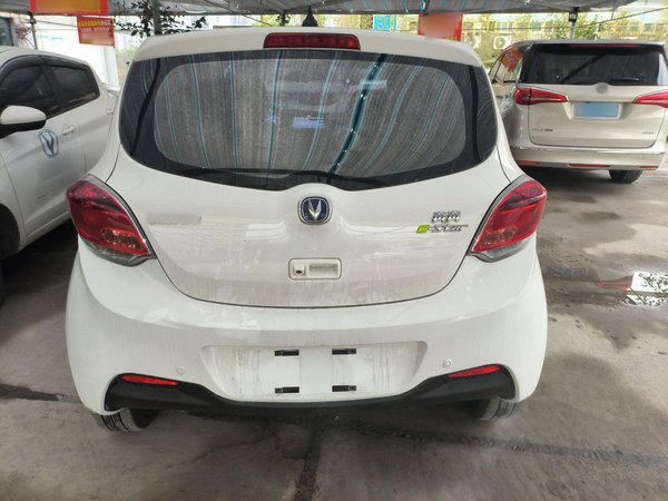 Changan Auchan Benben E-Star 2022, 14600 км, за 40900 CNY - фото 6