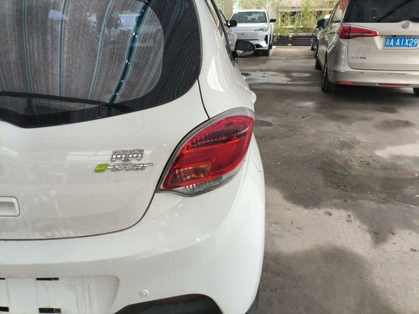 Changan Auchan Benben E-Star 2022, 14600 км, за 40900 CNY - фото 8