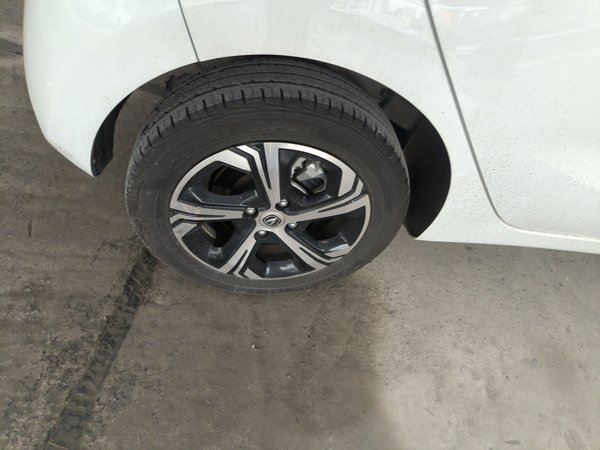 Changan Auchan Benben E-Star 2022, 14600 км, за 40900 CNY - фото 11