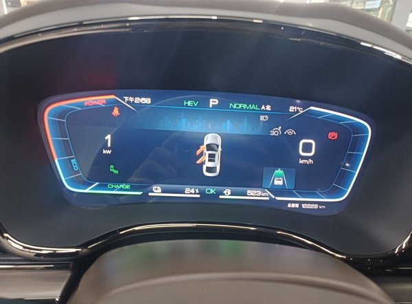 BYD Han 2023, 12200 км, за 119700 CNY - фото 17