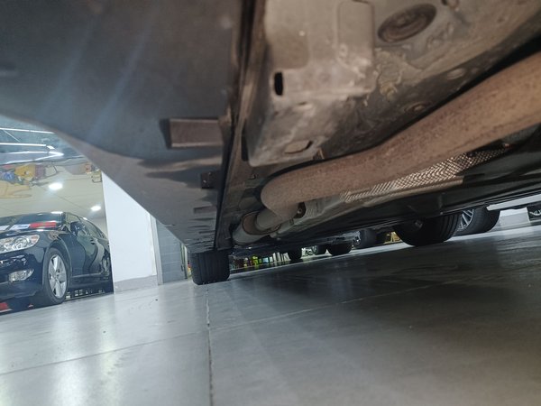 BYD Han 2023 DM-i Champion Edition 121 км Премиум-класса, 2023 года