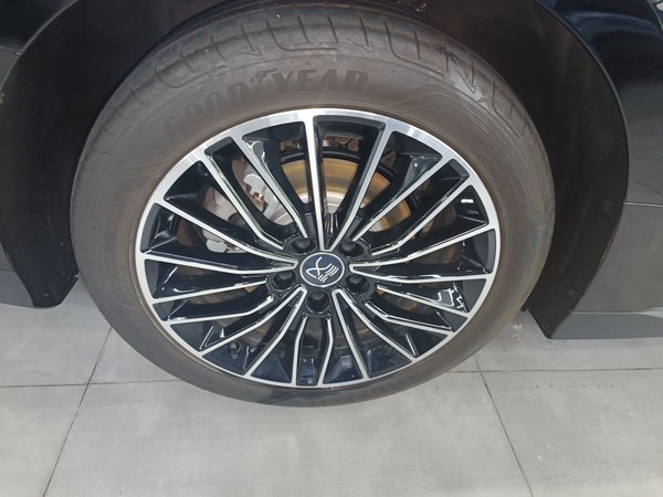 BYD Han 2023, 12200 км, за 119700 CNY - фото 11