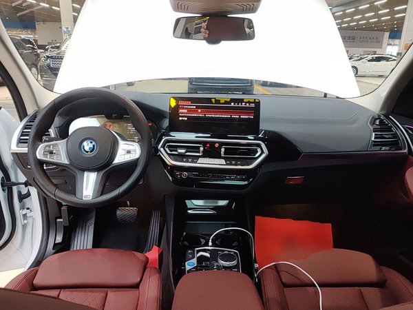 BMW iX 2024, 14800 км, за 188400 CNY - фото 14