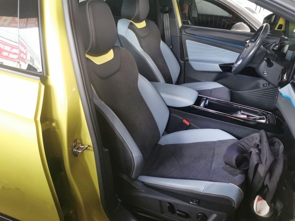 Volkswagen ID.4 X 2021, 77800 км, за 86200 CNY - фото 19