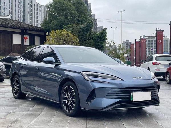 BYD Seal, 31200 км, за 104400 CNY