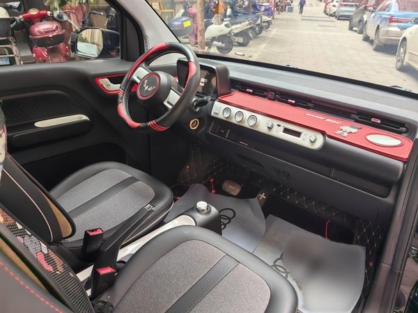 Wuling Hongguang MINIEV 2022, 54300 км, за 28400 CNY - фото 12