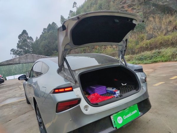 XPeng P7 2021, 40200 км, за 120400 CNY - фото 23