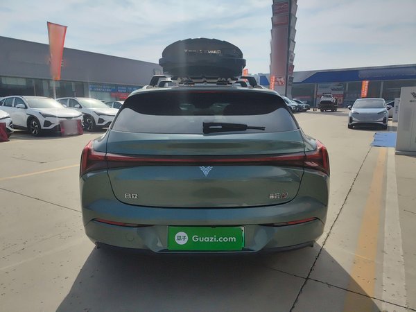 Nezha S 2024, 14900 км, за 127600 CNY