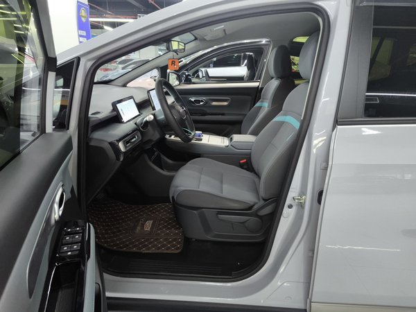 Aion V 2023, 13900 км, за 73100 CNY - фото 20