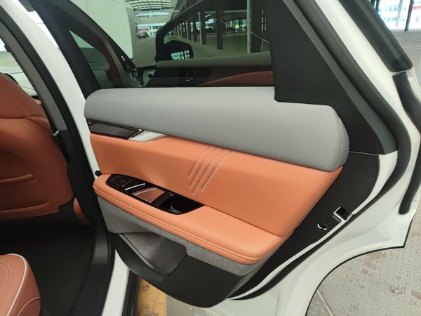 Cadillac IQ Aoge 2024, 11000 км, за 170300 CNY - фото 26