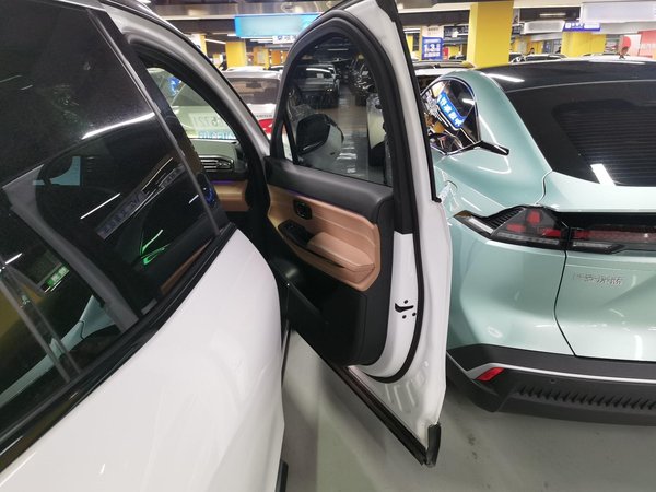 Nio ES8 2021, 76000 км, за 168800 CNY - фото 25