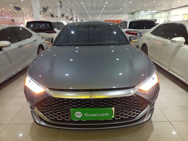 BYD Han 2020, 84500 км, за 75600 CNY