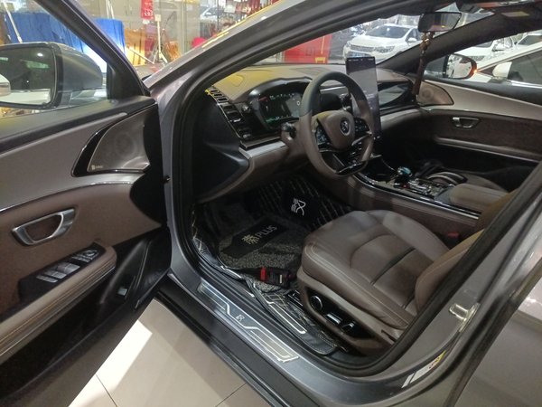 BYD Han 2020, 84500 км, за 75600 CNY - фото 9