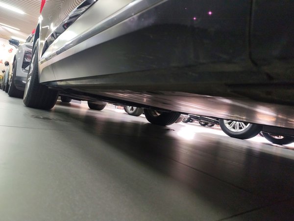 Спортивная версия Nio ES6 2020 протяженностью 420 км, 2020 года