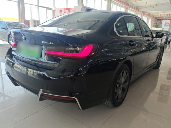 BMW i3 2023, 10400 км, за 156800 CNY - фото 6