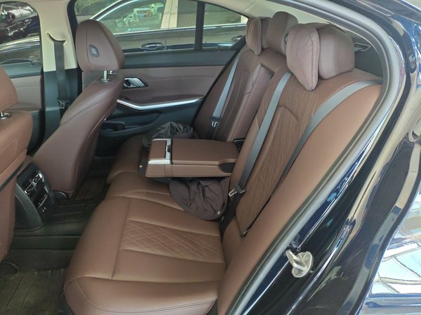 BMW i3 2023, 10400 км, за 156800 CNY - фото 9