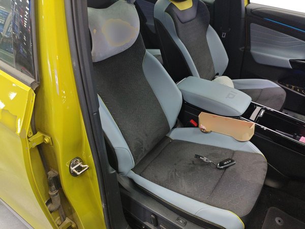 Volkswagen ID.4 X 2021, 54600 км, за 95300 CNY - фото 24