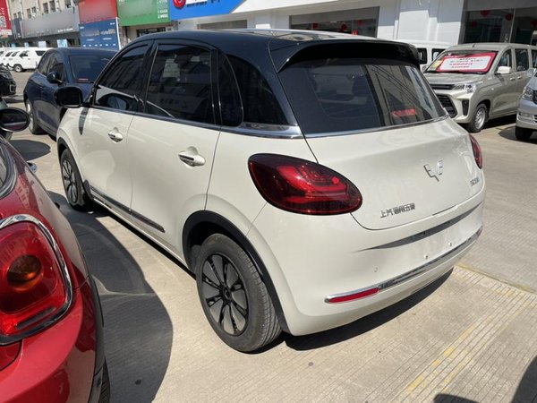 Wuling Bingguo 2023, 850000 км, за 35300 CNY