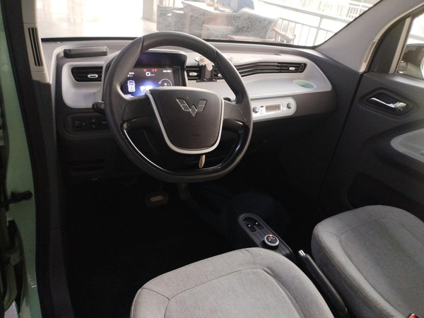 Wuling Hongguang MINIEV 2022, 36300 км, за 16300 CNY - фото 14
