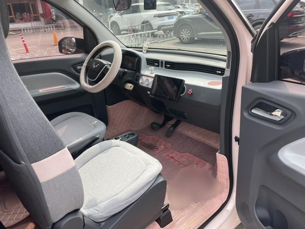 Wuling Hongguang MINIEV 2021, 12200 км, за 18100 CNY - фото 12