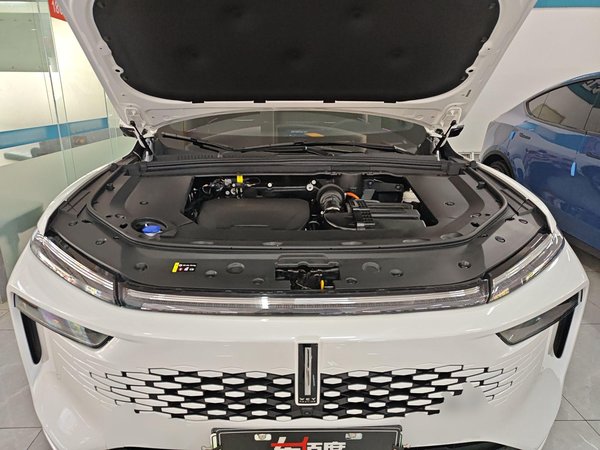 Wey Mocha 2023, 25600 км, за 128200 CNY - фото 29