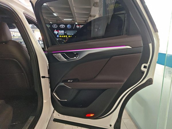 Wey Mocha 2023, 25600 км, за 128200 CNY - фото 26