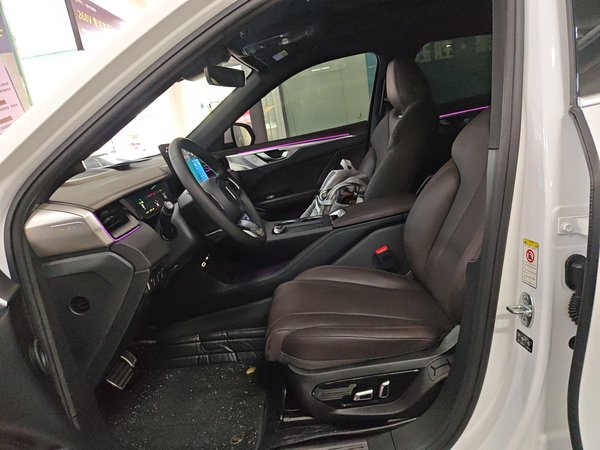 Wey Mocha 2023, 25600 км, за 128200 CNY - фото 19