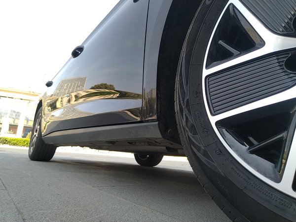 BYD Qin L 2024 DM-i ведущий тип на 120 км, 2024 года