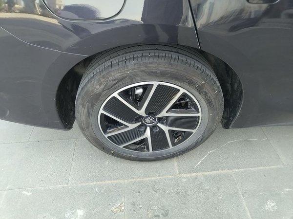 BYD Qin 2024, 10700 км, за 77700 CNY - фото 11