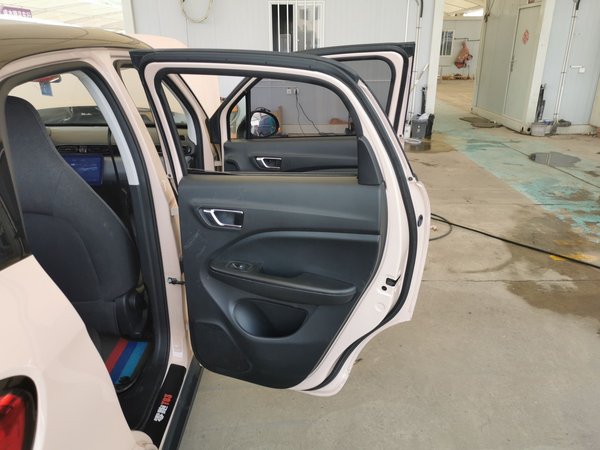 Leapmotor T03 2022, 49700 км, за 35300 CNY - фото 26