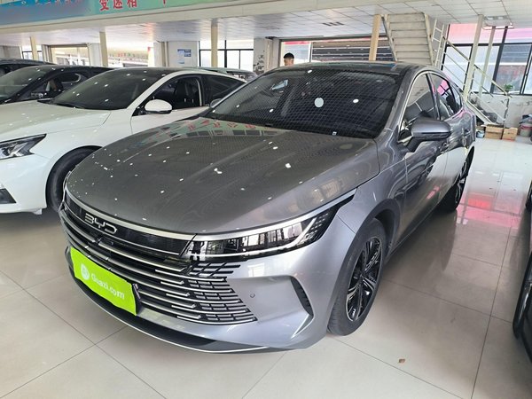 Эсминец BYD 05 2022 DM-i 120 км премиум-класса