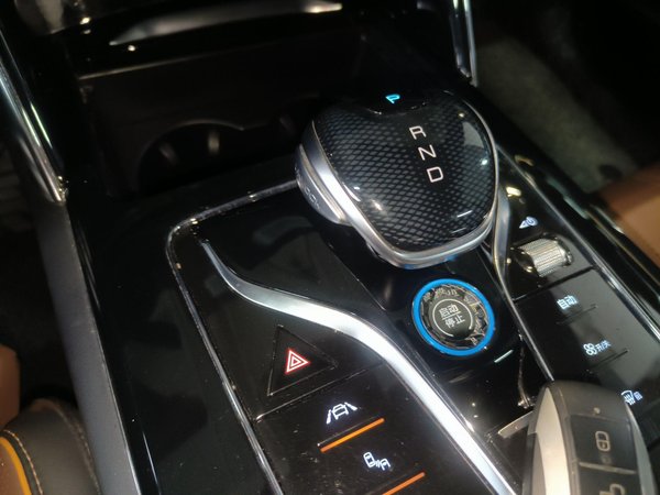 BYD Tang 2021, 117400 км, за 86700 CNY - фото 18