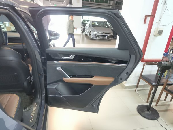 BYD Tang 2021, 117400 км, за 86700 CNY - фото 26