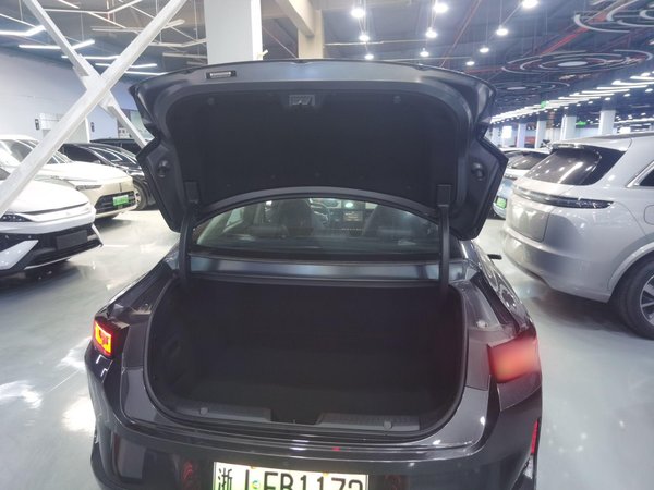 Changan Qiyuan 2023, 300 км, за 71800 CNY - фото 16