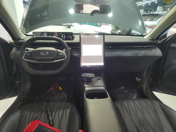 Changan Qiyuan 2023, 300 км, за 71800 CNY - фото 7