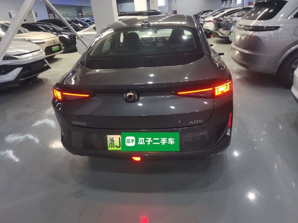Changan Qiyuan 2023, 300 км, за 71800 CNY